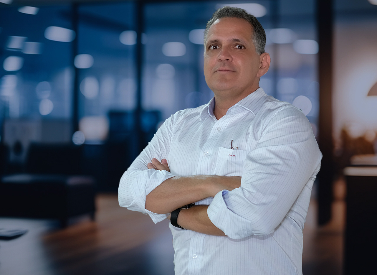 Rodrigo de Melo anuncia saída de presidência da ABICOL